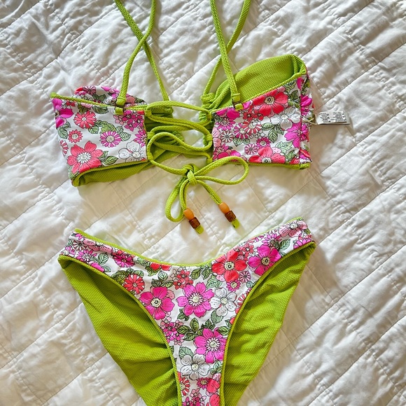 Maaji Swim, Green Floral Reversible Bikini - Picture 6 of 7